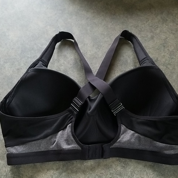 COPY - Sports Bra - 40D - Picture 2 of 7